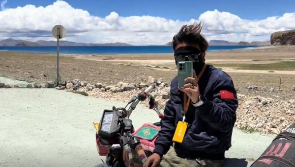 股票杠杆配资网 西藏圣象天门景区外有人拦路要求买票？景区：游客擅自驶入禁行区，工作人员上前引导